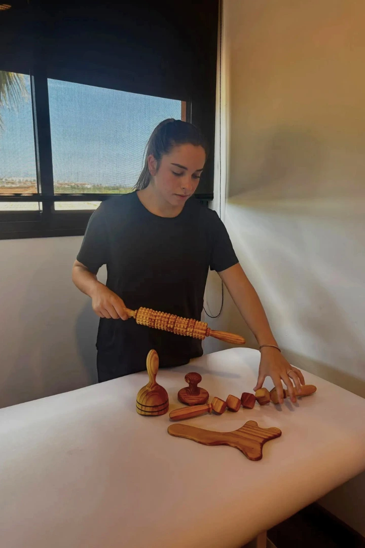 Maderoterapia - Pilates y Salud Sevilla 2